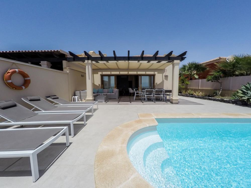 Luxurious Villa With Amazing Sea View And Pool Caleta De Fuste Εξωτερικό φωτογραφία